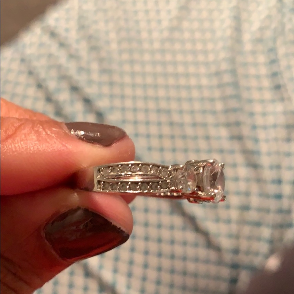 Diamond Three-Set Ring - Picture 4 of 6